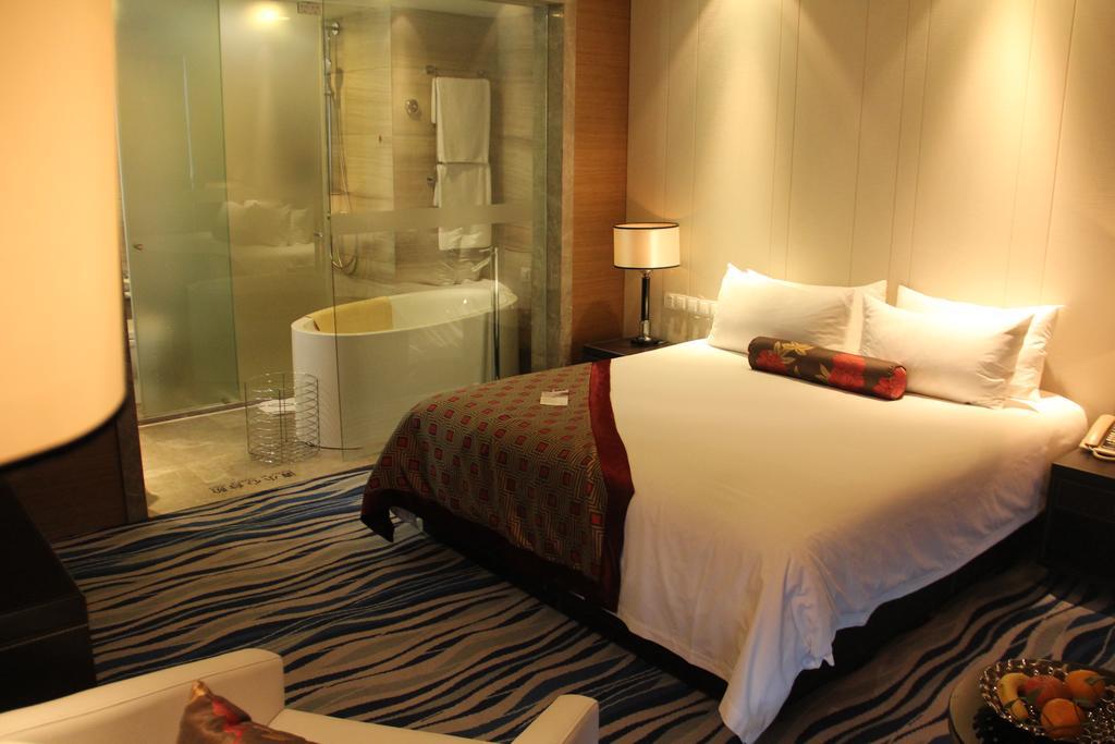 Brigh Radiance Hotel Yantai Buitenkant foto