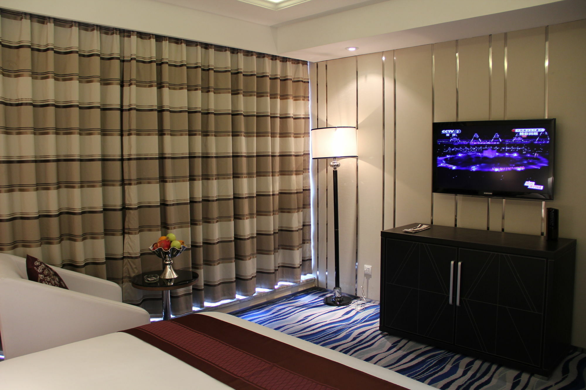 Brigh Radiance Hotel Yantai Buitenkant foto
